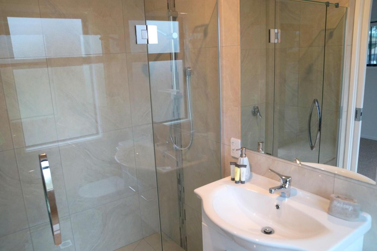 Am I In Heaven? Luxury 3 Ensuite Bedrooms Sleeps 8 Greymouth Ngoại thất bức ảnh