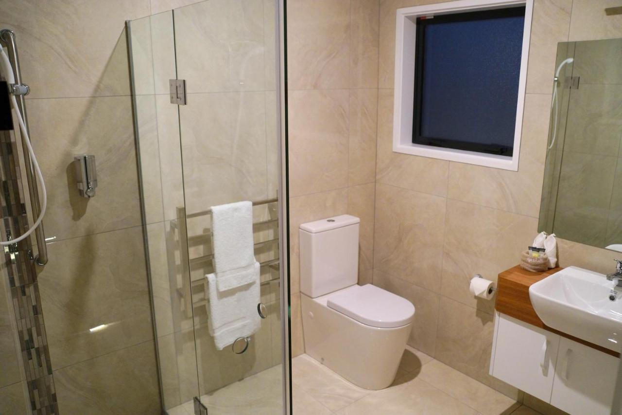 Am I In Heaven? Luxury 3 Ensuite Bedrooms Sleeps 8 Greymouth Ngoại thất bức ảnh